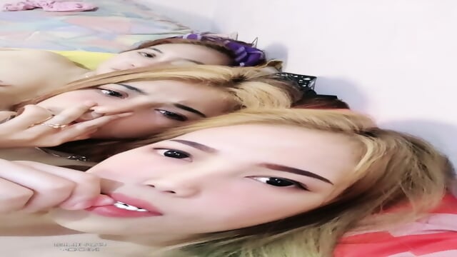 Ngewe dengan temannya - Massage Porno en HD | Jeux de Rue