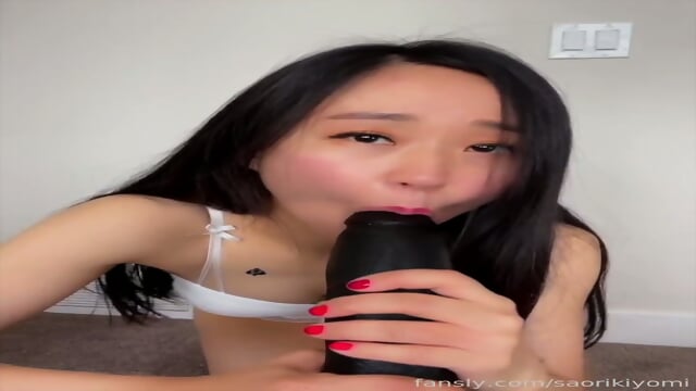 Small Asian QOS Sucks Huge BBC - Lingerie - Videos en HD | Jeux de Rue