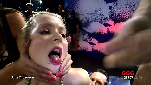 GGG John Thompson - CASTING GIRL TURNED INTO A SLUT - Pornabella bull - Video Porno Gratuite HD | X-Casting