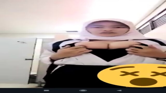Nyaris ketahuan - Videos Film X Massage Gratuites HD | Jeux de Rue