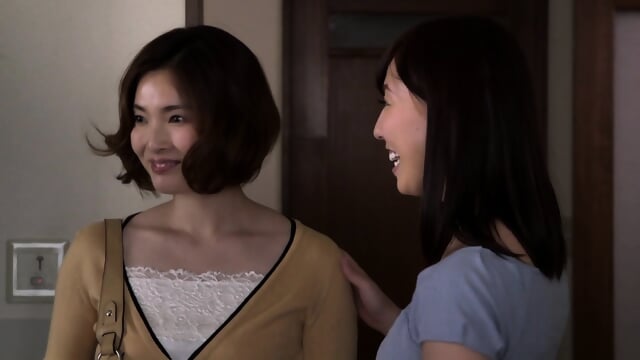Secret Lesbian Wives - Vidéo premium HD - MILF | X-Casting